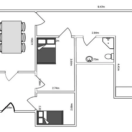 아파트 3 Bedroom Flat With Balcony In Peaceful Neighbourhood